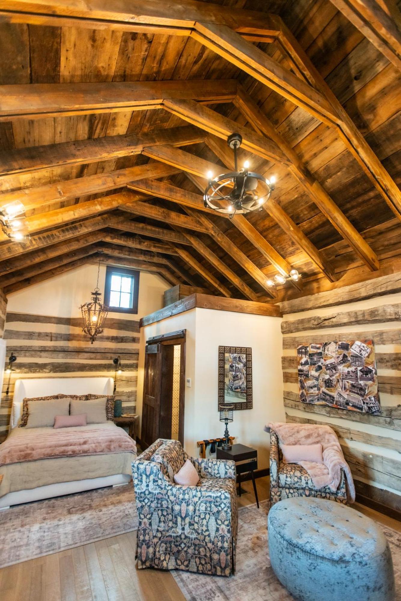 Barnwood Village White Sulphur Springs Extérieur photo